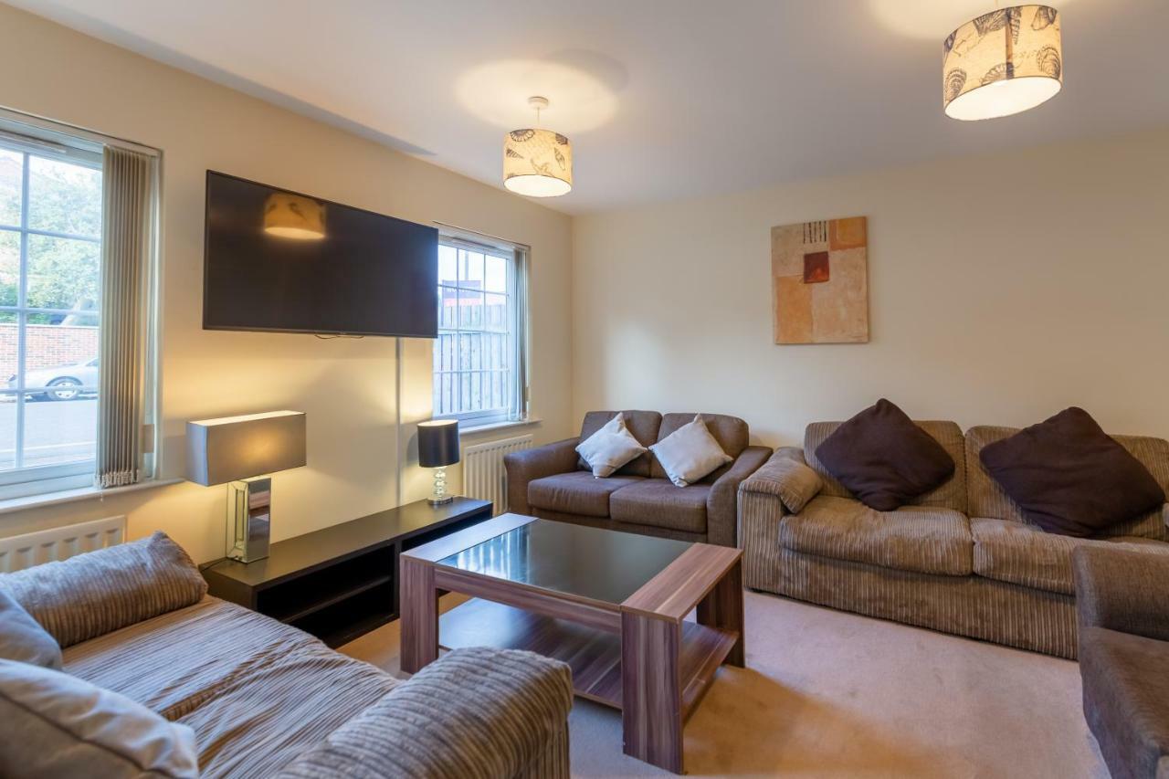 Newcastle City Centre Spacious Town House Free Parking And Wifi Экстерьер фото